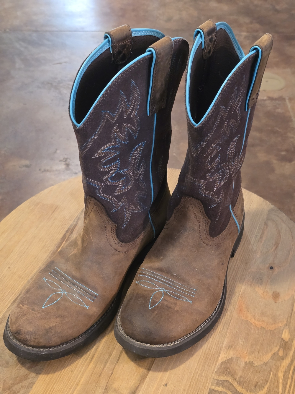 Ariat Delilah Round Toe Western Boots Brown Blue Leather Women's Size 8.5B